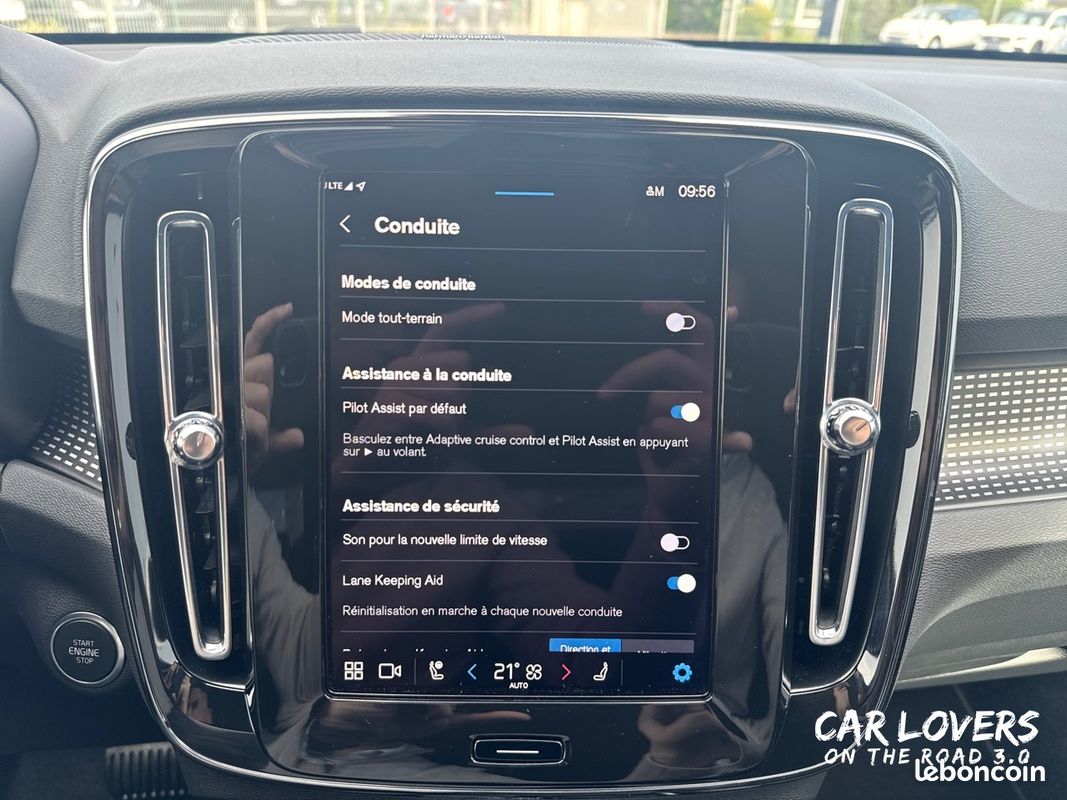 VOLVO XC40 B3 163 ch DCT7 Ultra (image 26)