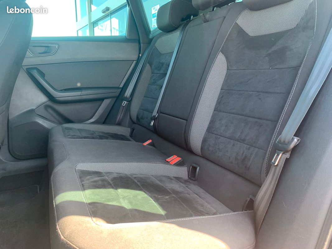 Seat Ateca 150 ch | Xcellence | Apple car Play Android Auto | Caméra de recul | Coffre électrique (image 25)