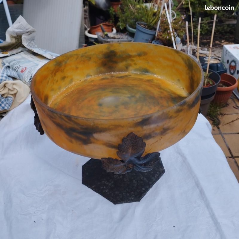 Coupe en pate de verre - Signée Lorrain (image 1)