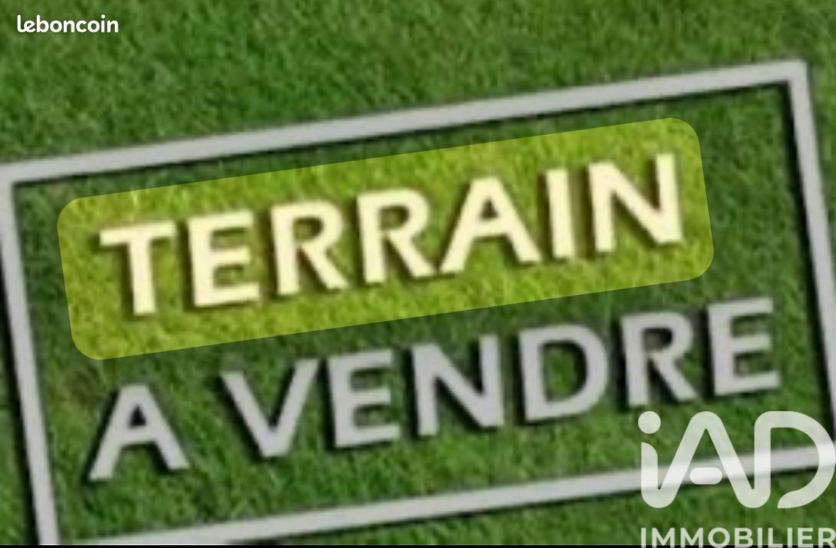 Terrain 1251 m² · à Pélissanne · 1 251 m² · 289 000 €