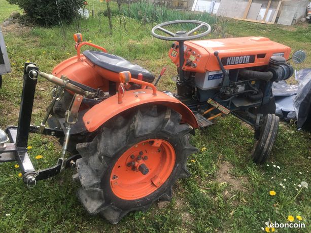 Charrue Micro Tracteur d’occasion