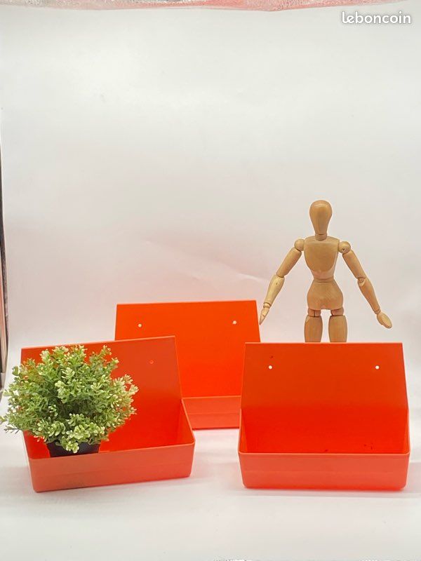 Petit meuble d’appoint modulable vintage plastique orange 🟠 (image 1)