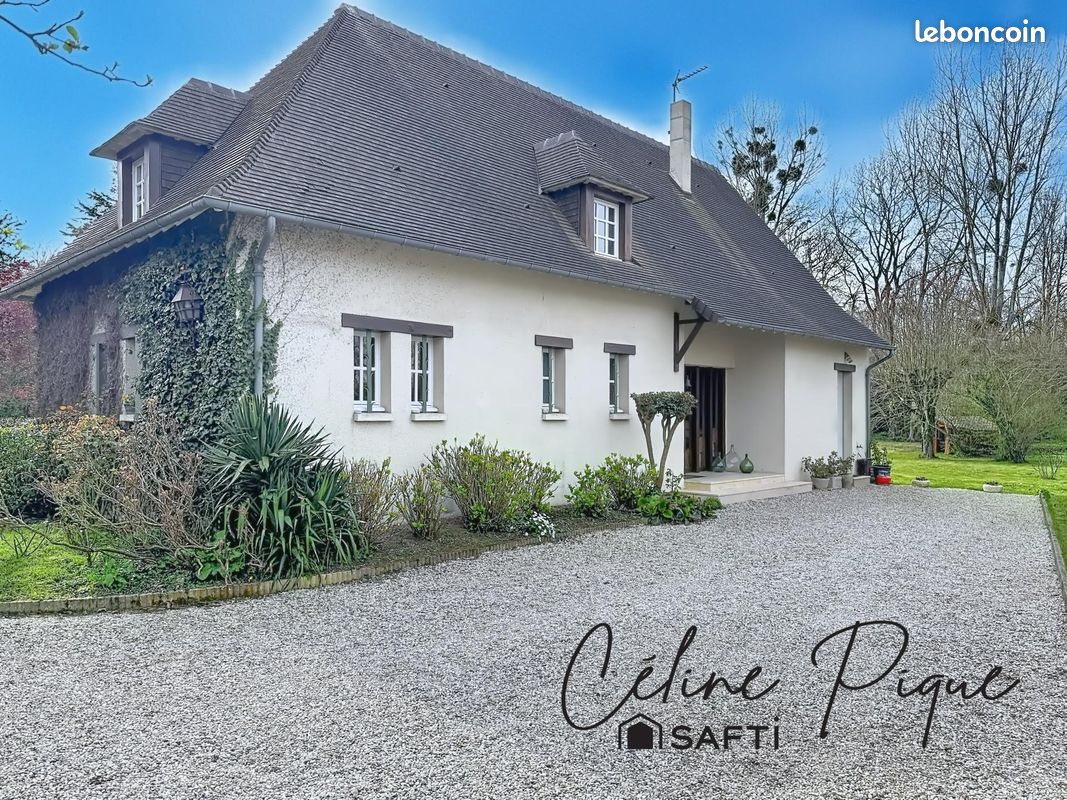 Maison 9 pièces 225 m² · à Rosel · 225 m² · 520 000 €