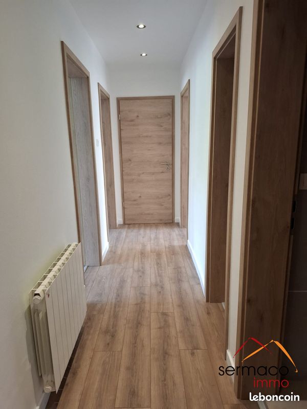 Immeuble 208 m² · à Lixing-lès-Rouhling · 208 m² · 289 000 €