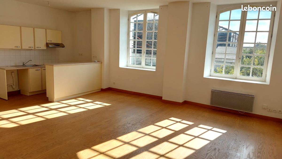 Appartement 4 pièces 84 m² · à Cognac · 84 m² · 140 000 €