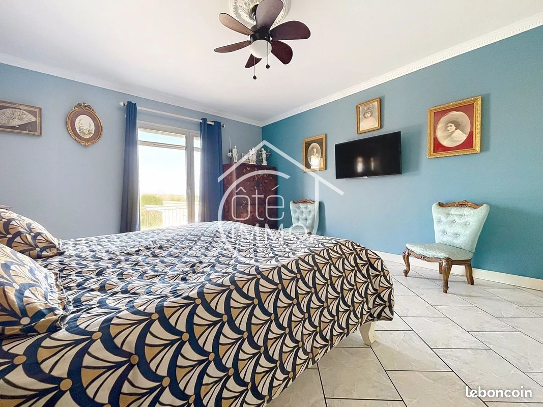 Propriété 8 pièces 385 m² (image 5)