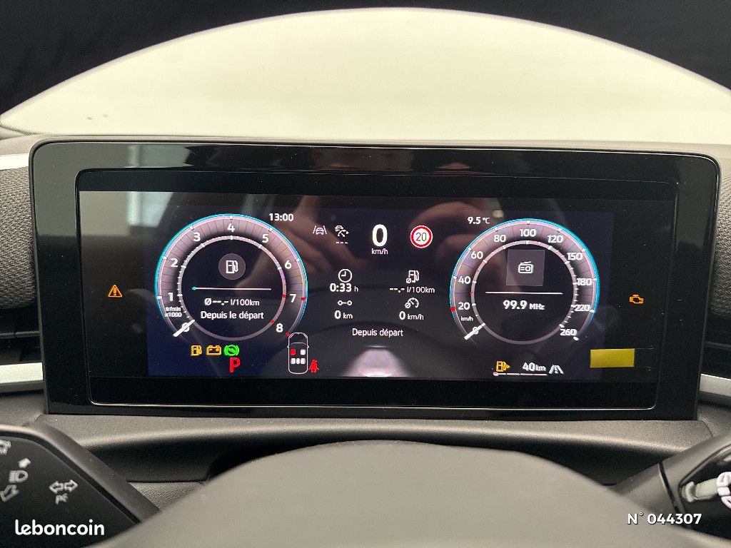 Volkswagen T-Roc 1.5 ETSI EVO2 HYBRID 150CH DSG7 R-LINE ATTELAGE (image 12)