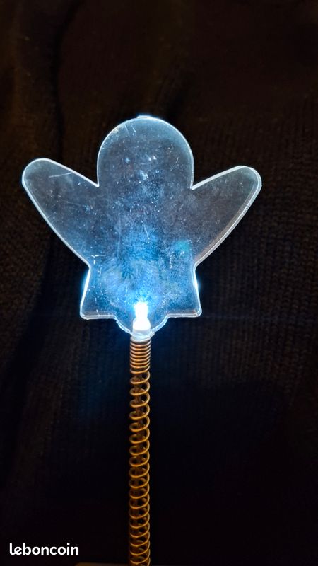 Déco lumineuse sur ressort socle, en forme de fantôme, 23 cm (image 3)