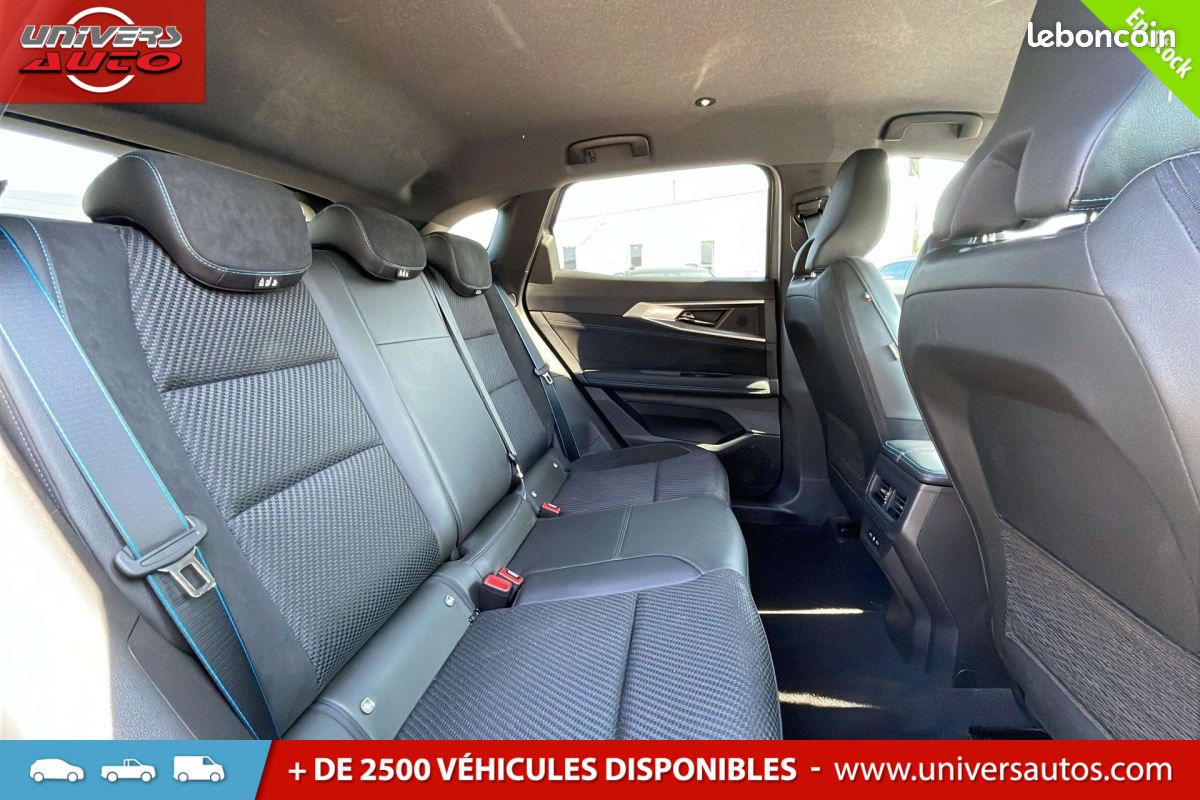 Renault Austral full hybrid E-Tech 200 ch Esprit Alpine (image 10)