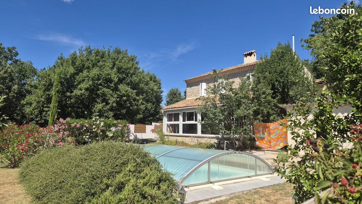 Maison 4 pièces 155 m² · à Vabres · 155 m² · 329 000 €