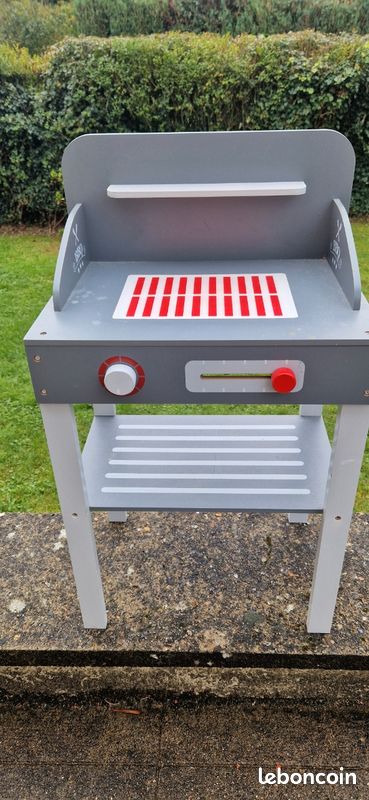 Jeu de cuisine pour enfants en très bon état (image 1)