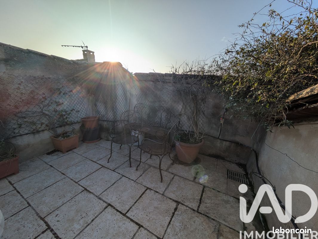 Maison 4 pièces 107 m² · à Mollégès · 107 m² · 299 000 €