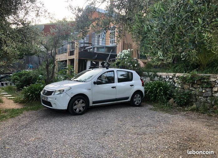 Maison 5 pièces 120 m² · à Grasse · 120 m² · 2 000 €/mois