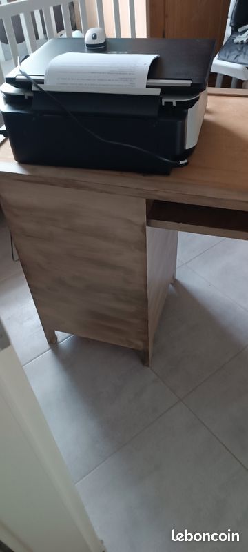 Bureau ancien relooké (image 3)