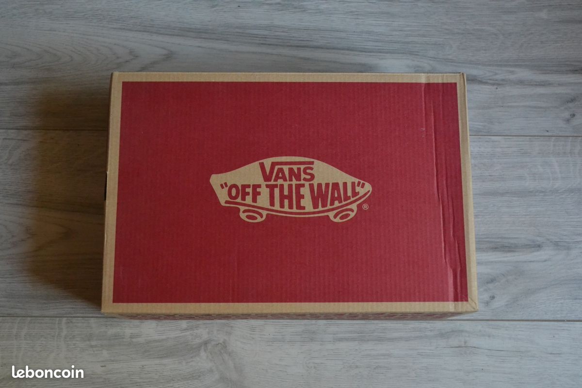 Baskets VANS SK8-Hi femme beige taille 38 [Neuves] (image 2)