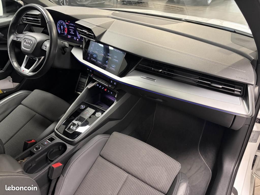 AUDI A3 Sportback 1.5 35 TFSI 150 ch S-Tronic 7 S line - CARPLAY - Attelage (image 15)