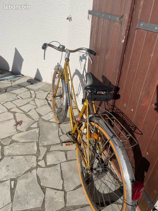 Vélo ancien (image 2)