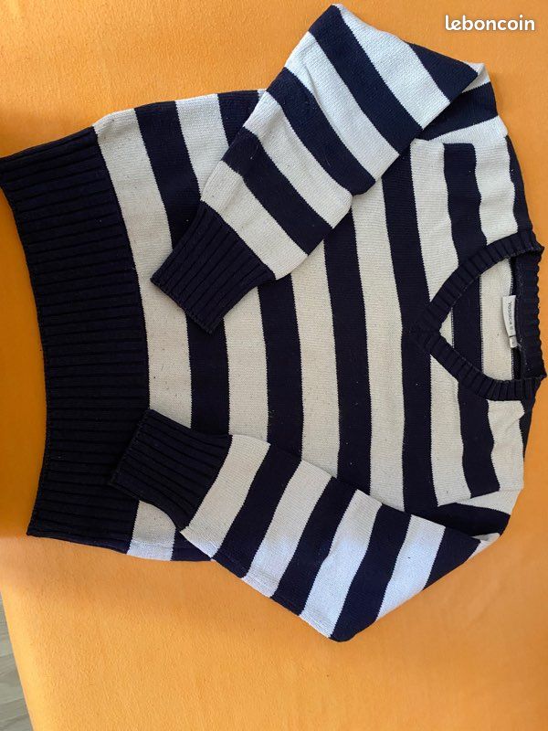 Pull rayé encolure en V (image 2)