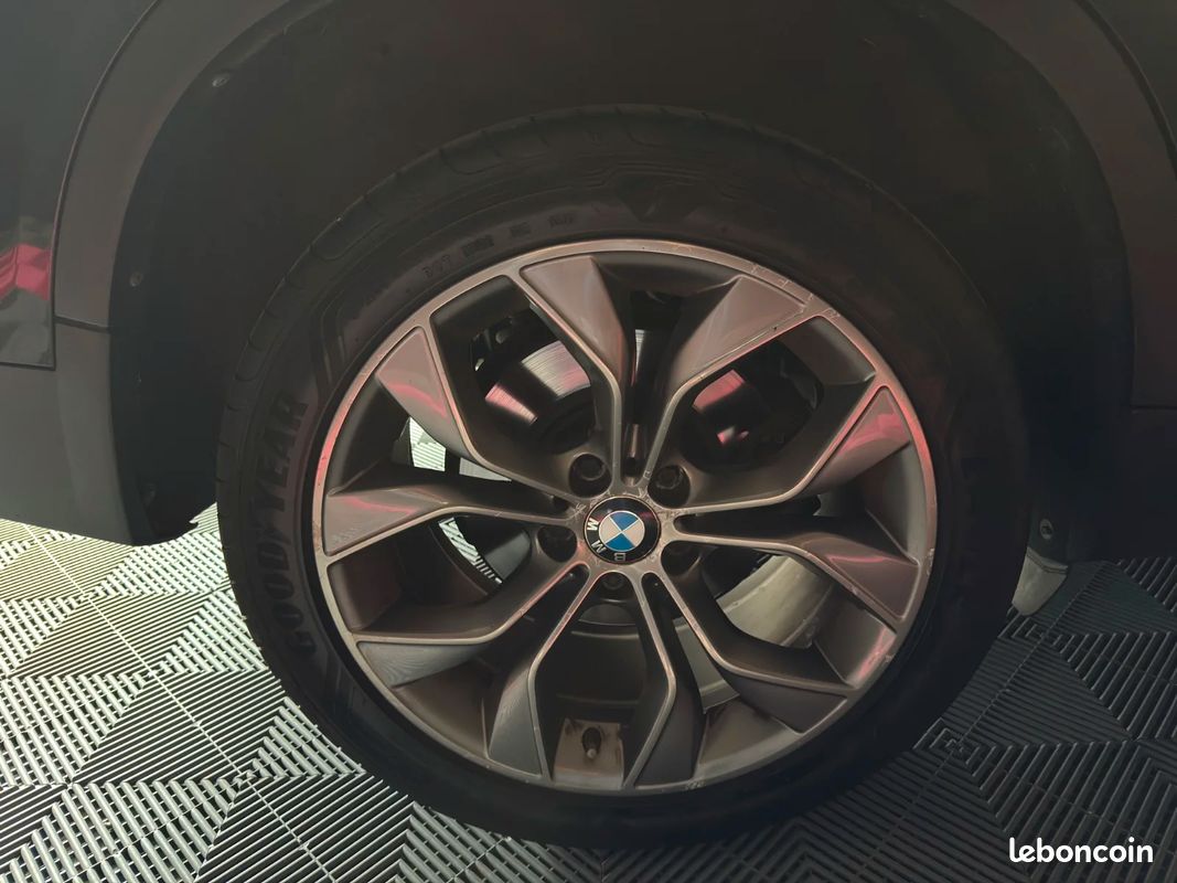 BMW X4 F26 xDrive30d 258ch xLine A (image 32)