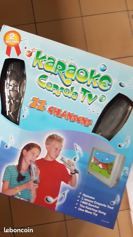 Karaoké avec 2 micros (image 1)