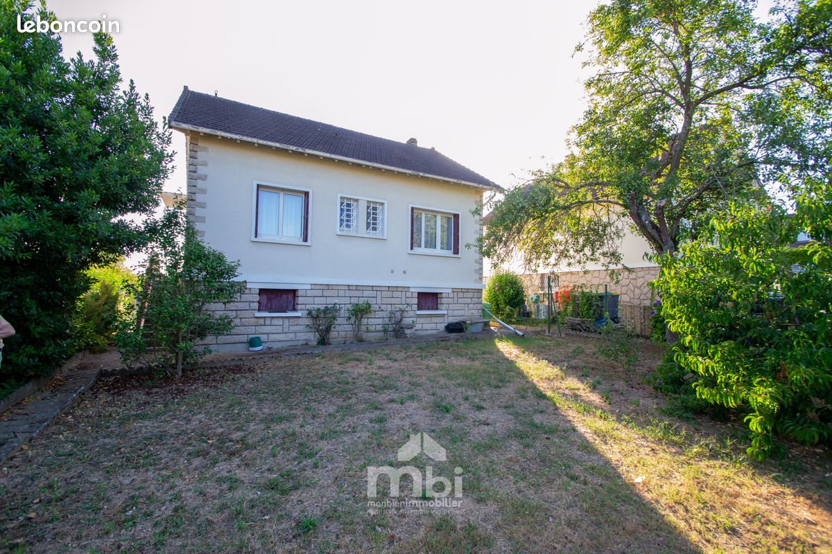 Maison 4 pièces 62 m² · à Fosses · 62 m² · 279 000 €