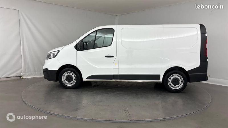 Renault Trafic Véhicule utilitaire ou Société L1H1 3T 2.0 Blue dCi 130ch Confort E6E (image 8)