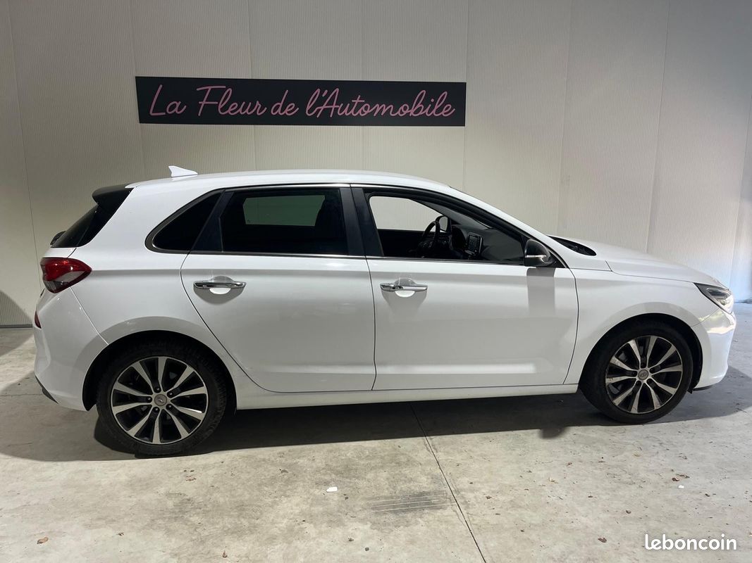 HYUNDAI i30 1.0 T-GDi 120 BVM6 Edition #1 CAMERA DE RECUL - KEYLESS - ENTRETIEN HYUNDAI (image 6)