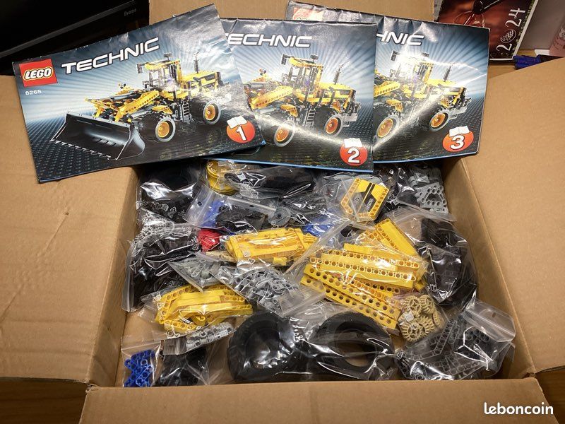 Lego Technic 8265 la chargeuse a pneu ou le grutier (image 2)
