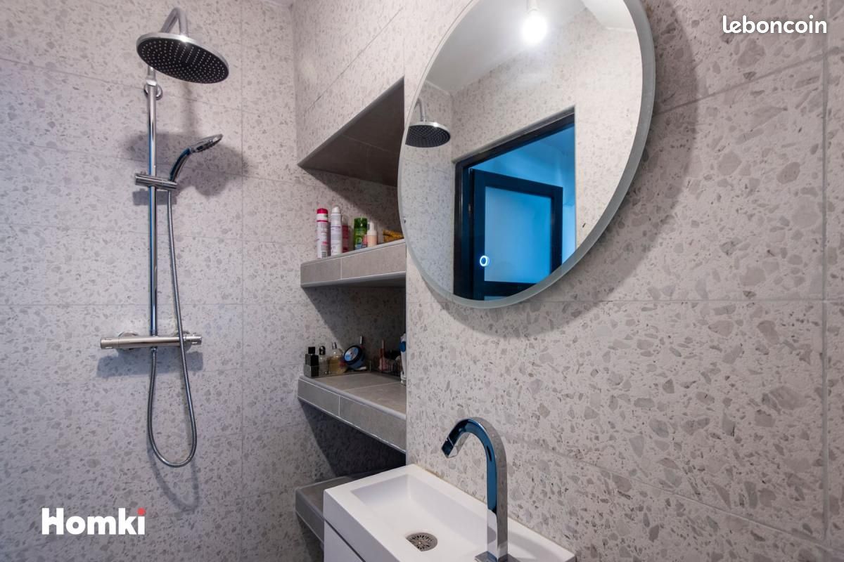 Maison 5 pièces 140 m² · à Saint-Andiol · 140 m² · 296 900 €