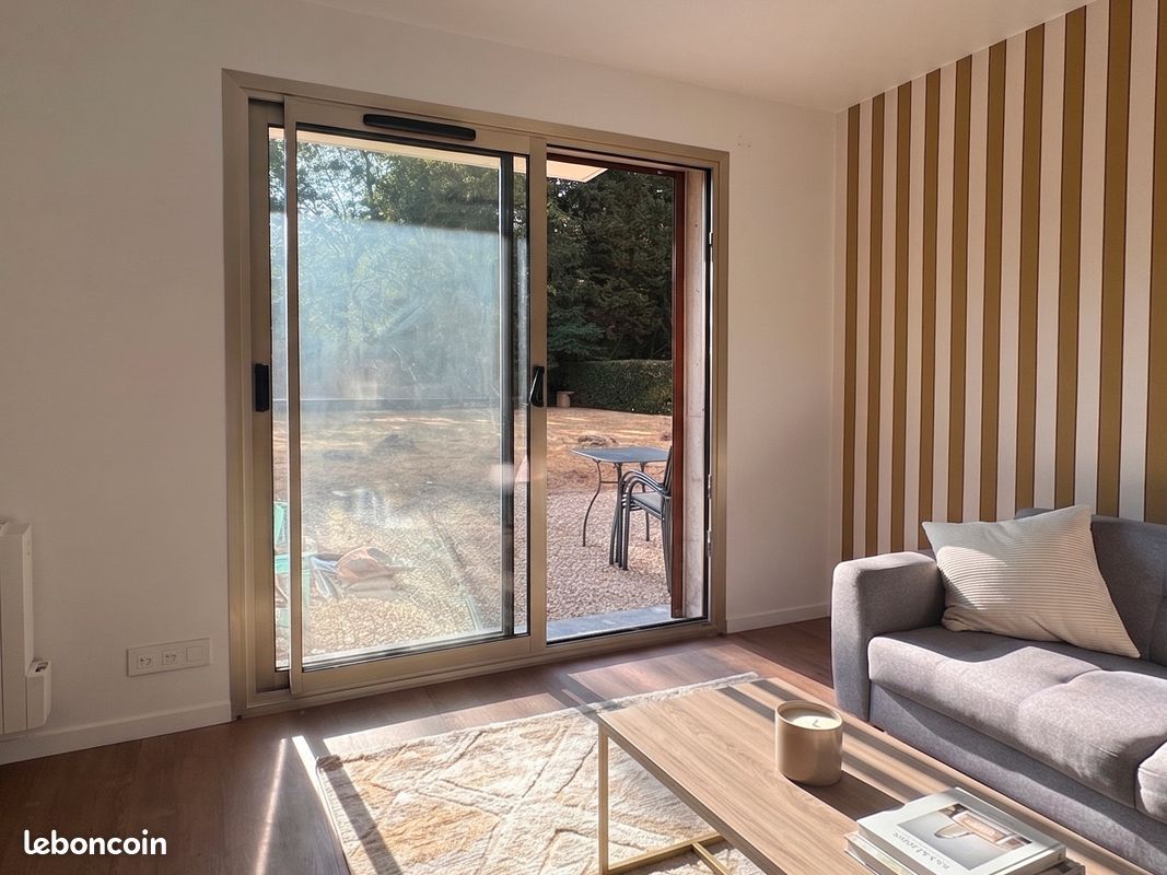 Appartement 3 pièces 24 m² · à Nantes · 24 m² · 735 €