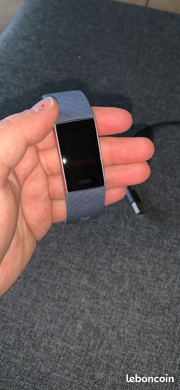 Fitbit Charge 2 (image 2)