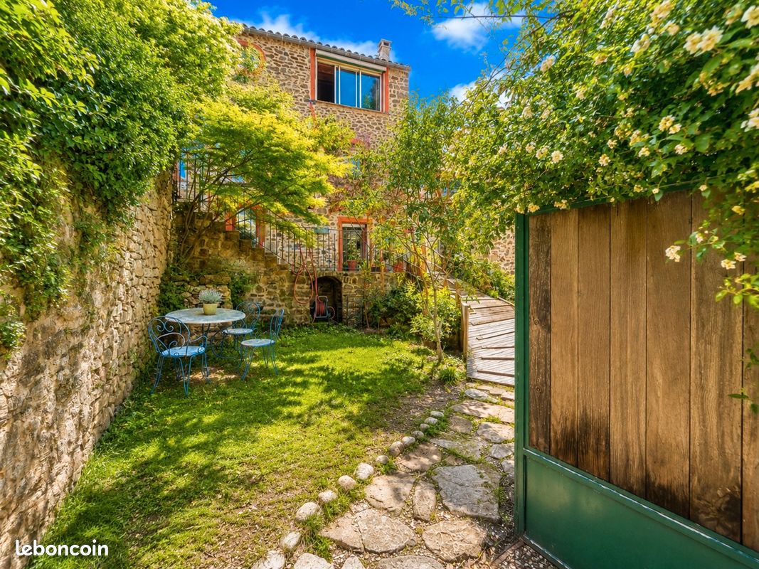 Maison 5 pièces 134 m² · à Lodève · 134 m² · 249 900 €