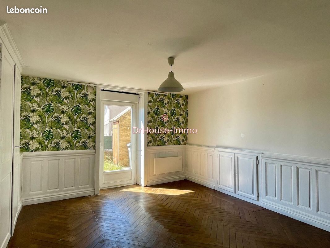 Maison 3 pièces 70 m² · à Darney · 70 m² · 580 €