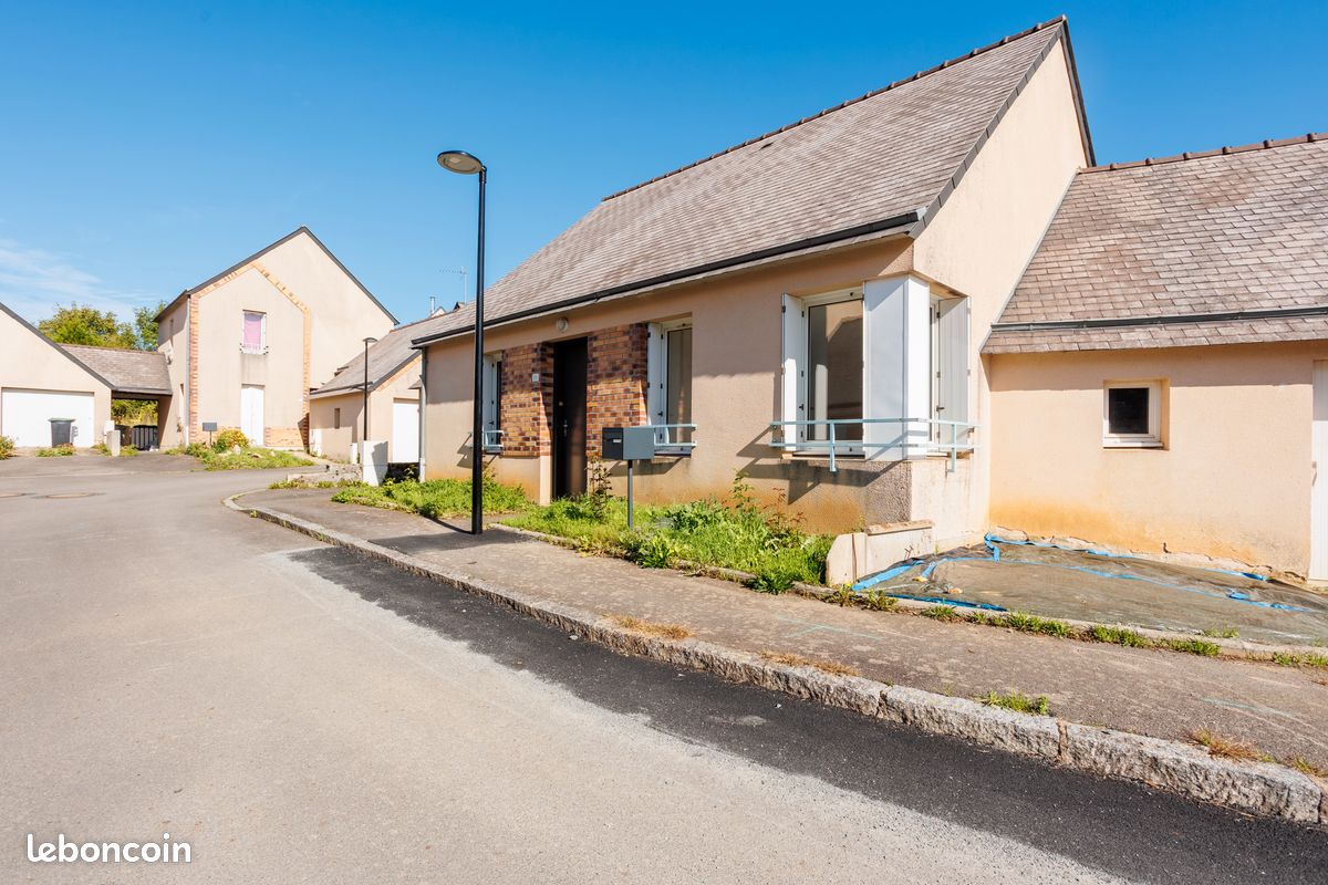 Maison 3 pièces 64 m² · à Saint-Aubin-d'Aubigné · 64 m² · 142 000 €