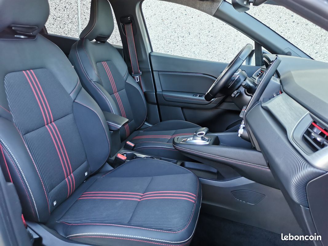 Renault captur tce 160ch mild hybrid rs line edc (image 10)