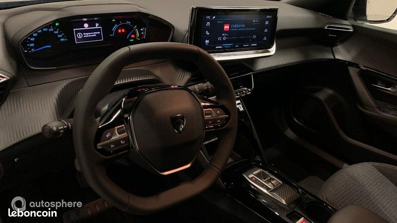 Peugeot 2008 e-2008 156ch Style (image 11)