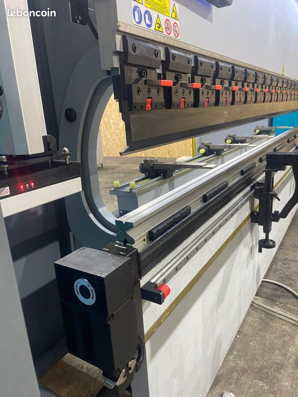 Presse Plieuse ACCURL SMART 4000 x 135 t (image 4)