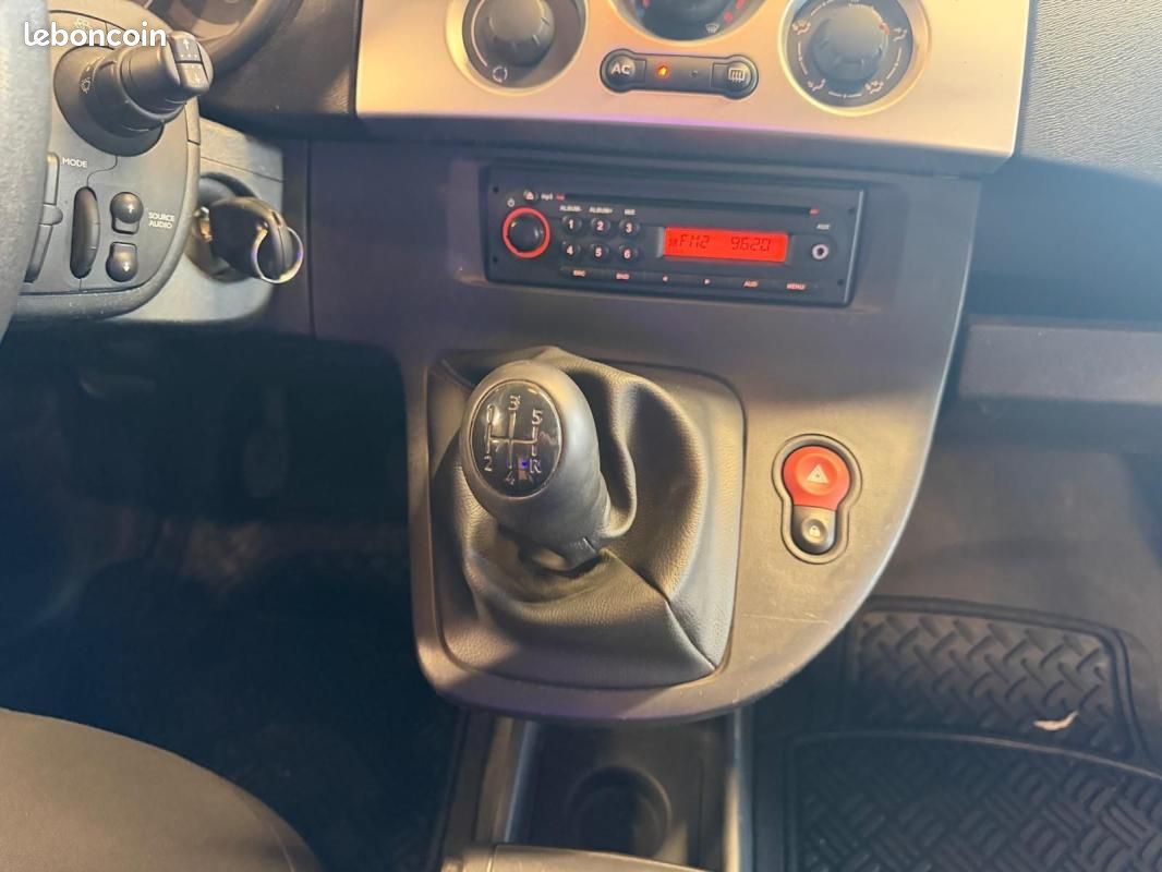 Renault Kangoo 1.5 DCI 85 COMPACT (image 25)