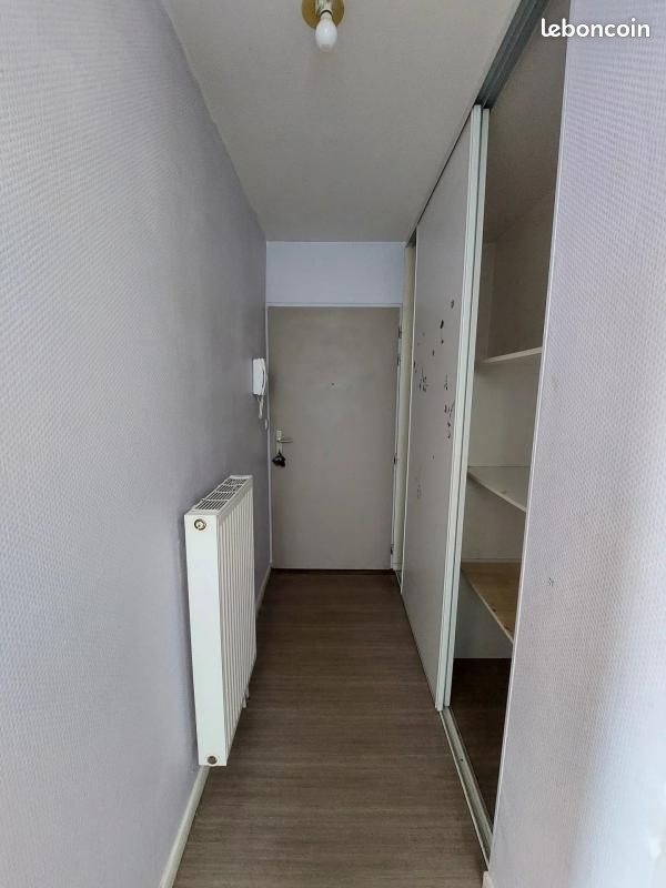 Appartement 6 pièces 113 m² · à Saint-Étienne · 113 m² · 881 €