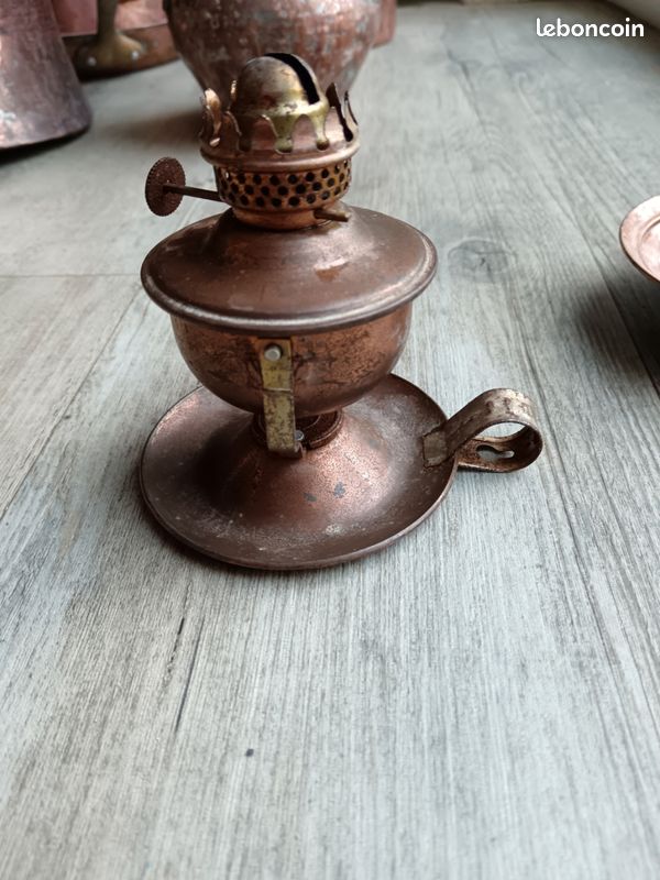 Lampe en céramique artisanale signée