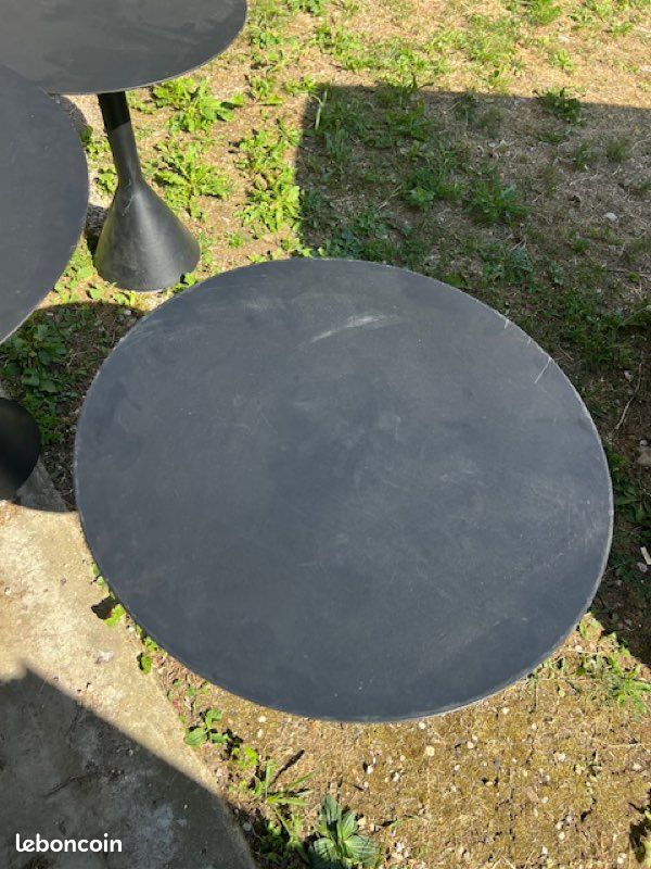 Je vends ce lot de 6 tables d'appoint hay parfaites pour apporter une touche moderne et fonctionnelle à votre salon. - Type de produit : Lot de 6 tables d'appoint - Marque : hay - Matériau : Bois - Di (image 4)