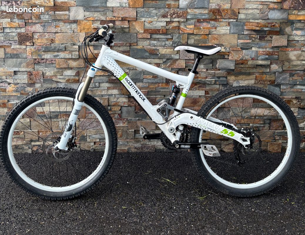 Vend VTT Commencal META 55 TEAM 2010 (image 2)