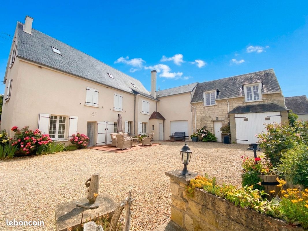 Maison 10 pièces 230 m² · à Chambly · 230 m² · 627 000 €