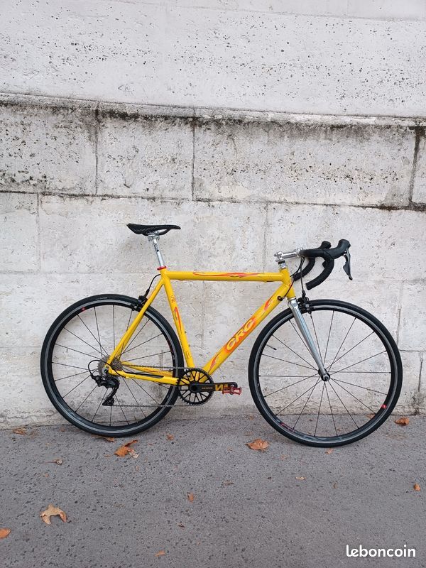 Vélo de route néo rétro italien Vélos