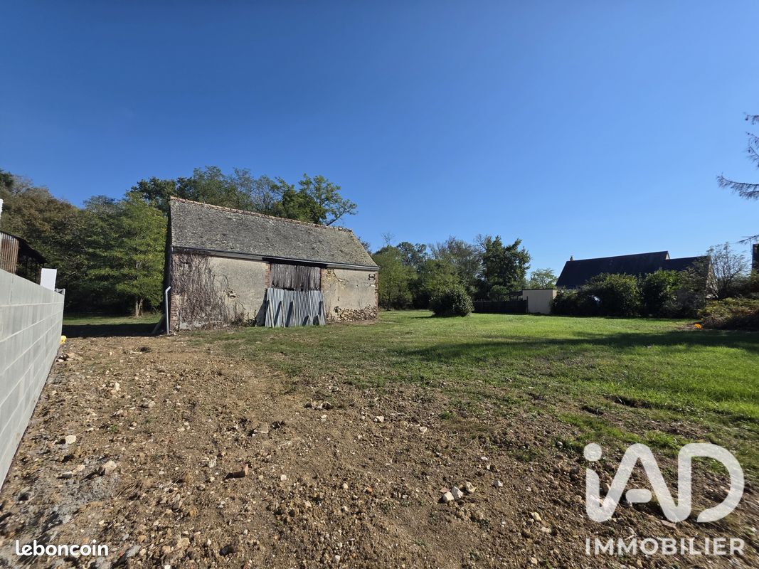 Terrain 1540 m² · à Saint-Branchs · 1 540 m² · 114 900 €