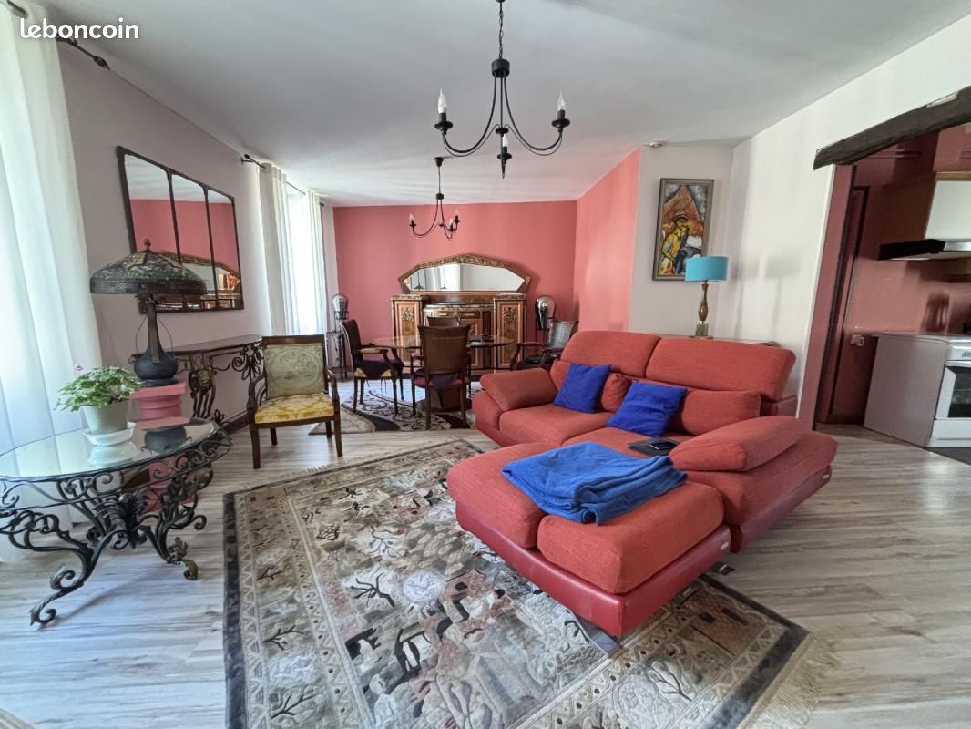 Appartement 4 pièces 93 m² · à Argentan · 93 m² · 599 €/mois