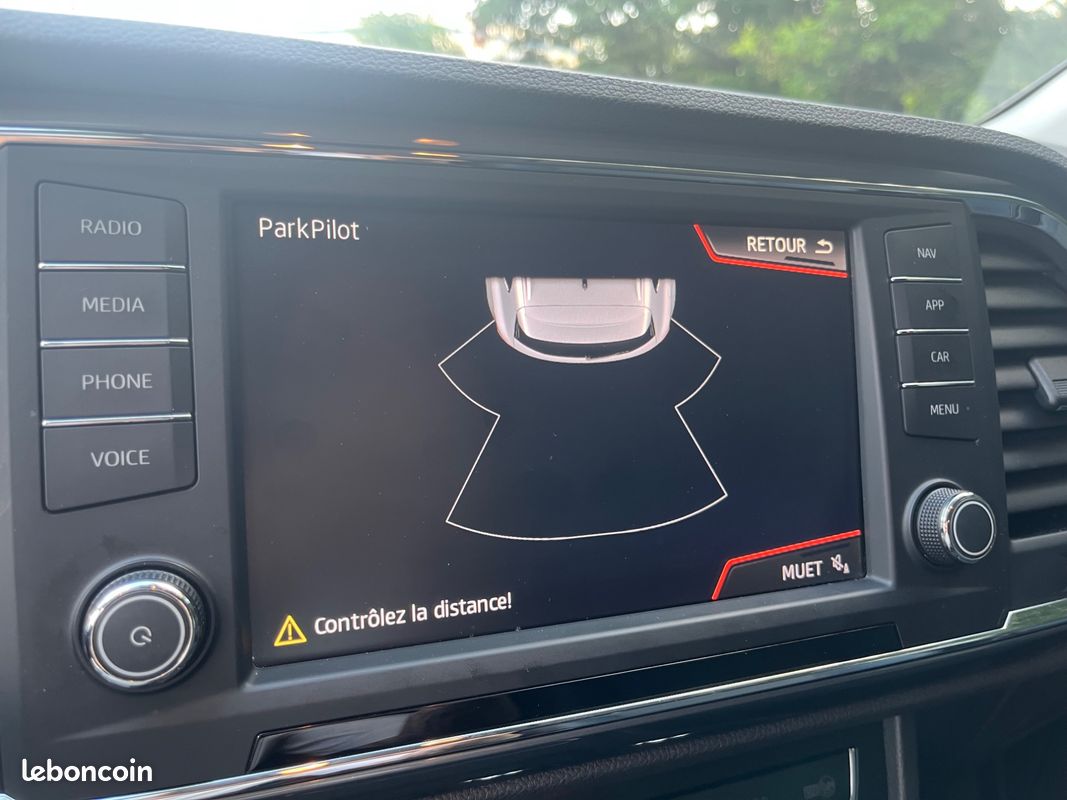 SEAT ATECA 1.5 TSI 150 ACT FR START-STOP CARPLAY RADAR DE RECUL VIRTUAL COCKPIT CLIMATISATIOn (image 29)