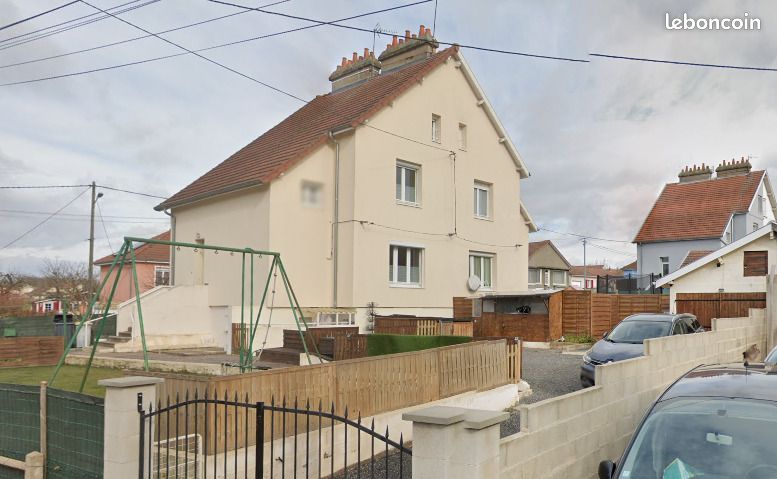 Maison 5 pièces 106 m² · à Saint-Vallier · 106 m² · 708 €/mois
