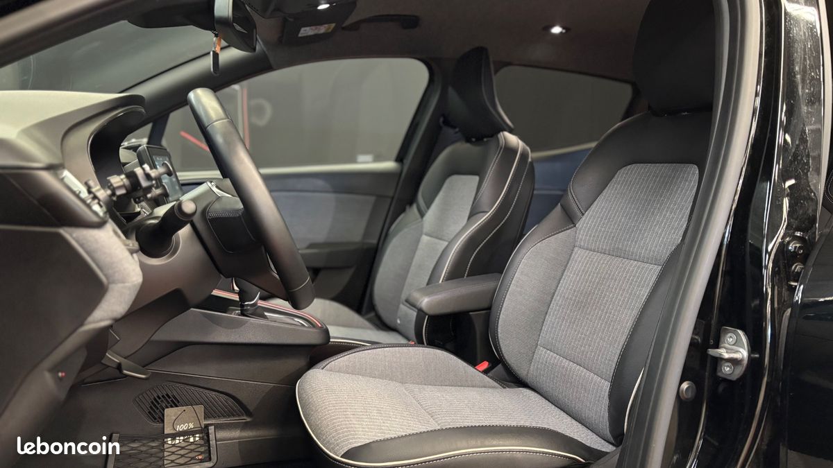 Renault clio 1.6 e-tech 145h 95 hybrid full-hybrid 1.2kwh techno bva (image 5)