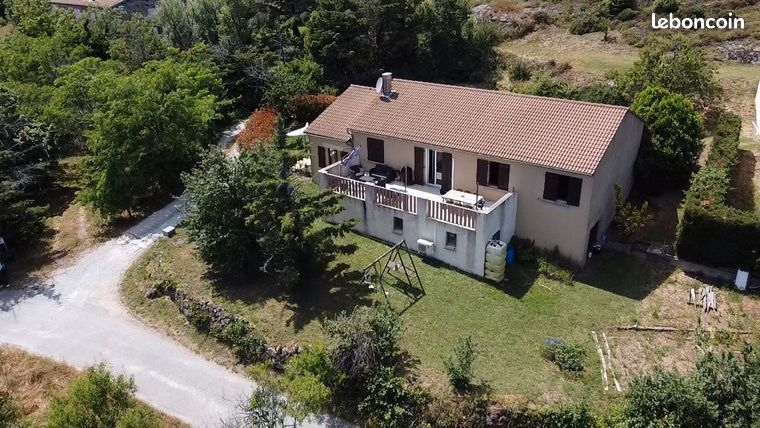 Maison 5 pièces 138 m²